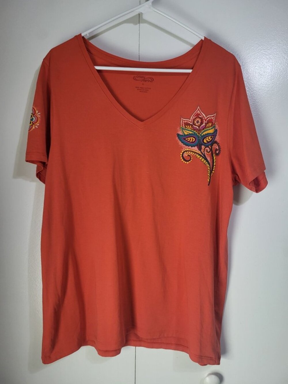 Crazy Shirts Womens XL Paisley Floral Pima Cotton Orange V Neck T Shirt